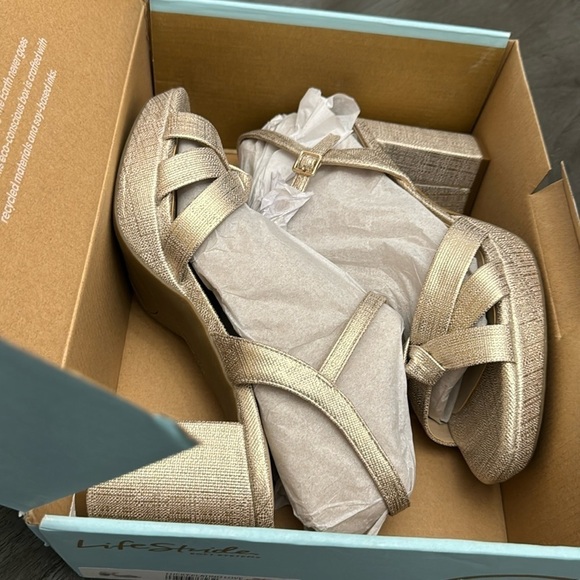 LIFESTRIDE Lucky Womens Knot-Front Slingback Sandals - Picture 2 of 7